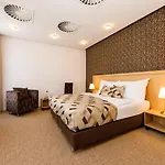 Beigli & Garden 3* Братислава