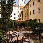 Beigli & Garden Готель Братислава