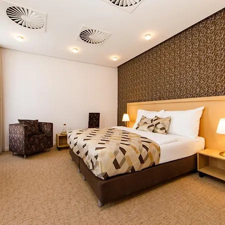 Beigli & Garden 3* براتسيلافا