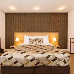 Beigli & Garden Hotel Bratislava