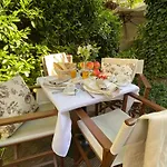 Beigli & Garden Hotel