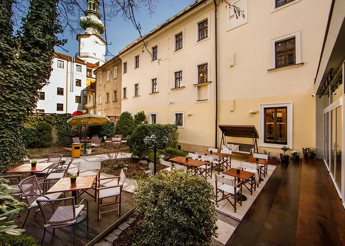 Ξενοδοχείο Beigli & Garden