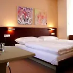 Beigli & Garden Hotel