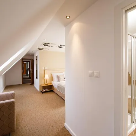 Beigli & Garden 3* براتسيلافا