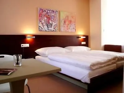 Beigli & Garden Hotel